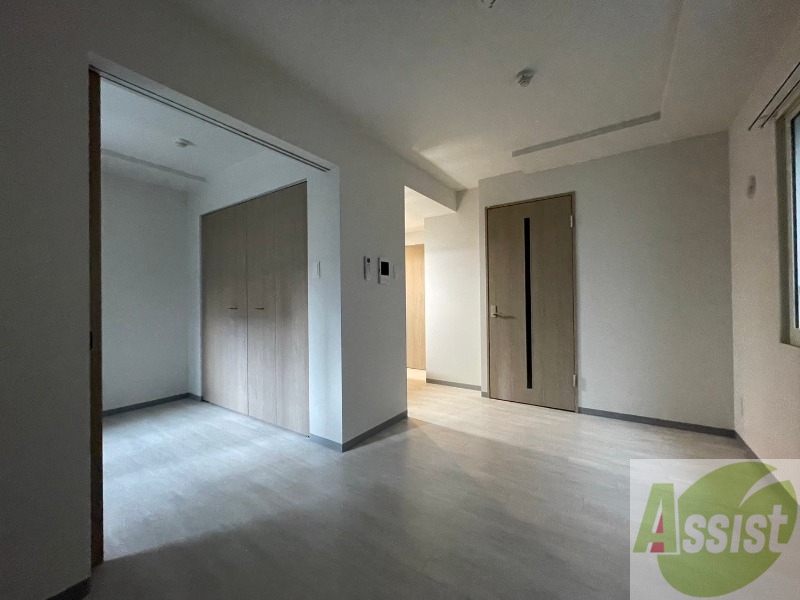 居室・リビング　広くてキレイなお部屋が広がっていて、充実した生活が送れそう。