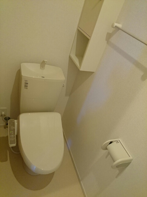 ホワイト フォレストのトイレ写真