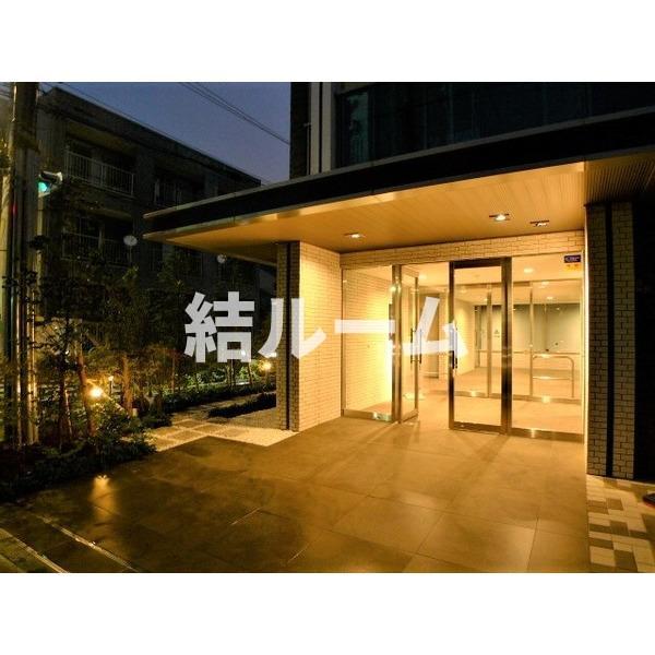 東京メトロ有楽町線 地下鉄成増駅 徒歩4分 6階建 築10年の外観写真