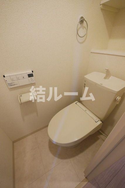 東京メトロ有楽町線 地下鉄成増駅 徒歩4分 6階建 築10年のトイレ写真