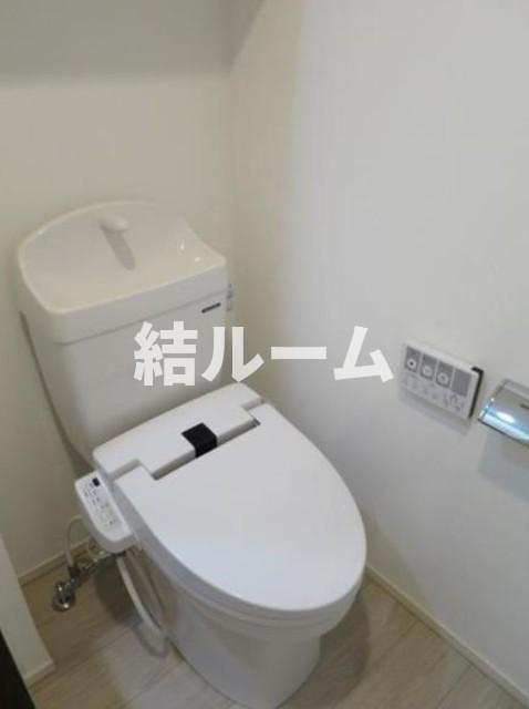 東京メトロ有楽町線 小竹向原駅 徒歩6分 4階建 築9年のトイレ写真