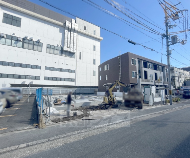 その他　・建築中