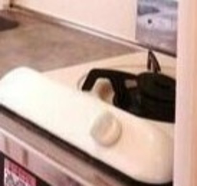 キッチン　コンロ設置済み
