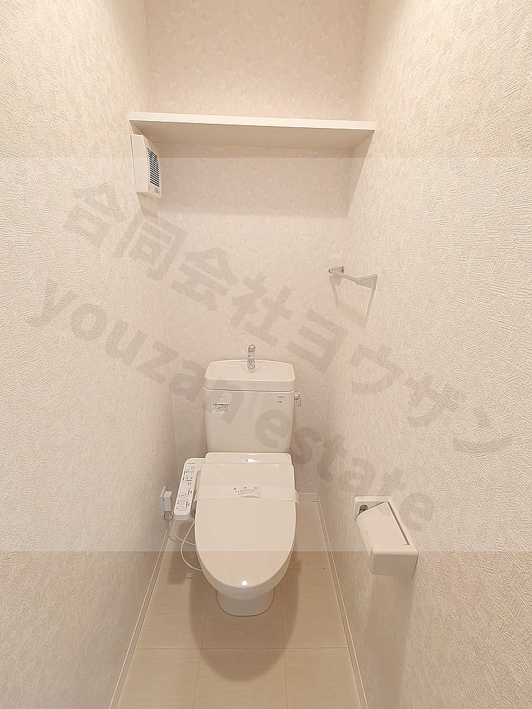 東急田園都市線 田奈駅 徒歩15分 2階建 築15年のトイレ写真
