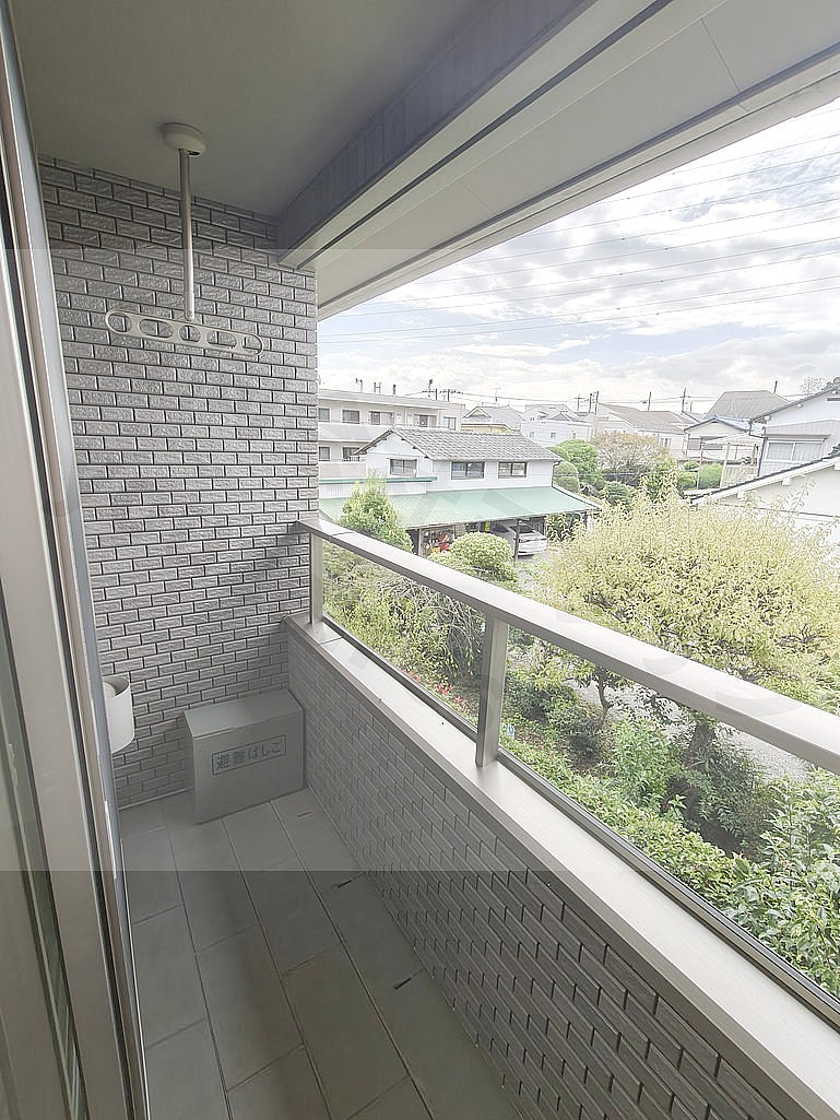 東急田園都市線 田奈駅 徒歩15分 2階建 築15年の内装写真
