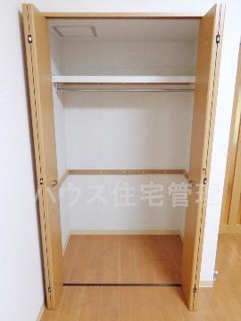 収納　クローゼット
