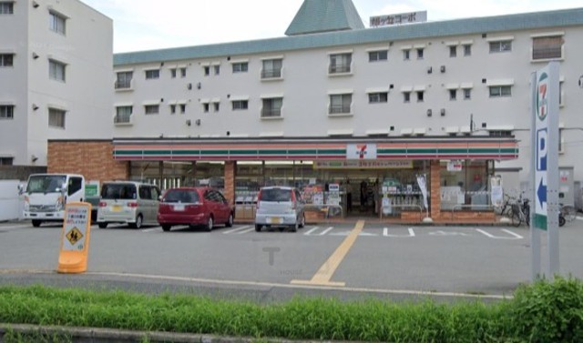コンビニ　セブンイレブン　池田旭丘1丁目店（コンビニ）まで905m