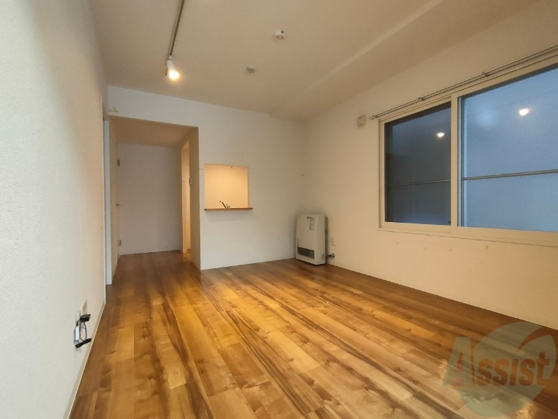 居室・リビング　広くてキレイなお部屋が広がっていて、充実した生活が送れそう。
