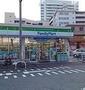 コンビニ　ファミリーマート福岡長浜店（コンビニ）まで60m