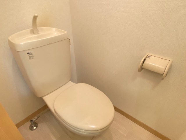 カレッタのトイレ写真