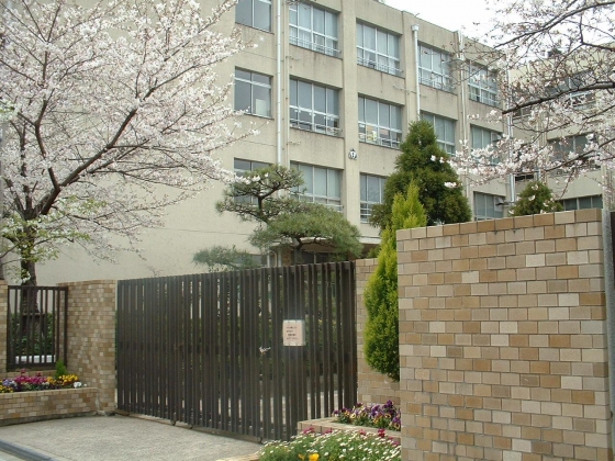 小学校　森ノ宮小学校（小学校）まで291m
