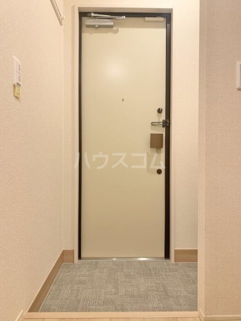 リオン湘南の玄関写真