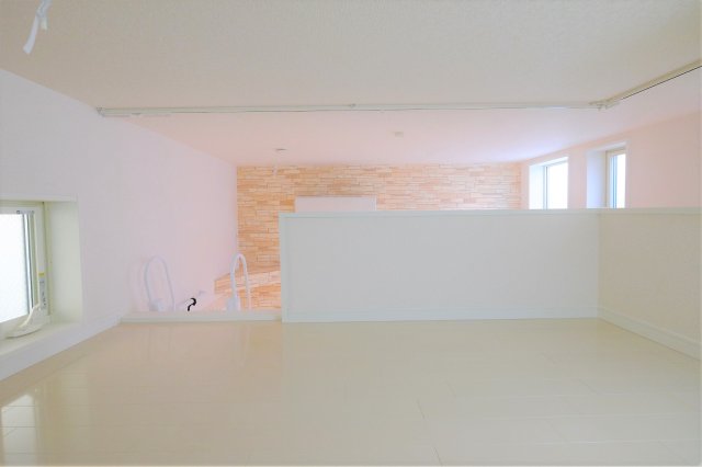 その他部屋・スペース　1階の別のお部屋の写真となります。 同シリーズアパートの参考