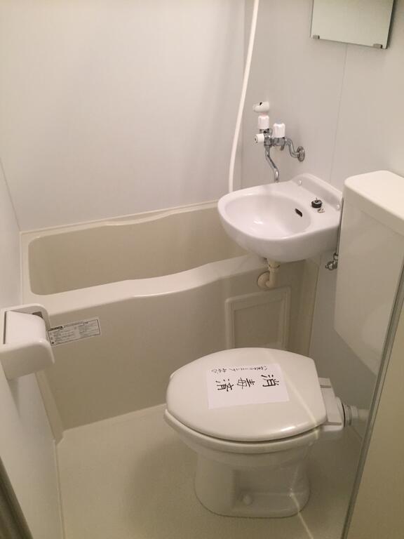 衣笠ハイツ司の内装写真
