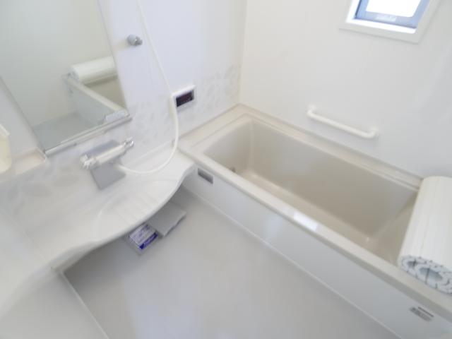 ＪＲ関西本線 奈良駅 徒歩9分 2階建 築16年の風呂写真