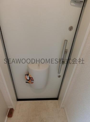 玄関　※同施工、他部屋の参考写真となります。