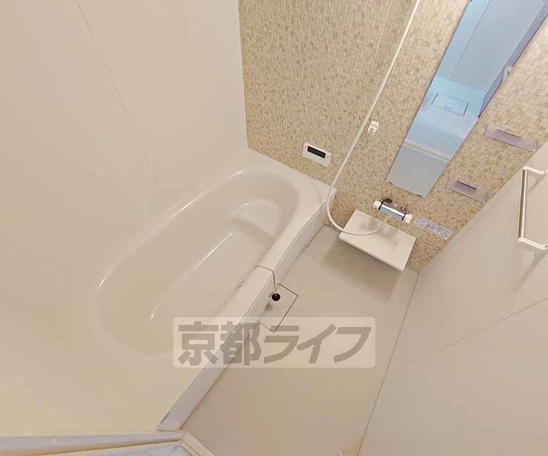 ソレアード嵯峨IIの風呂写真