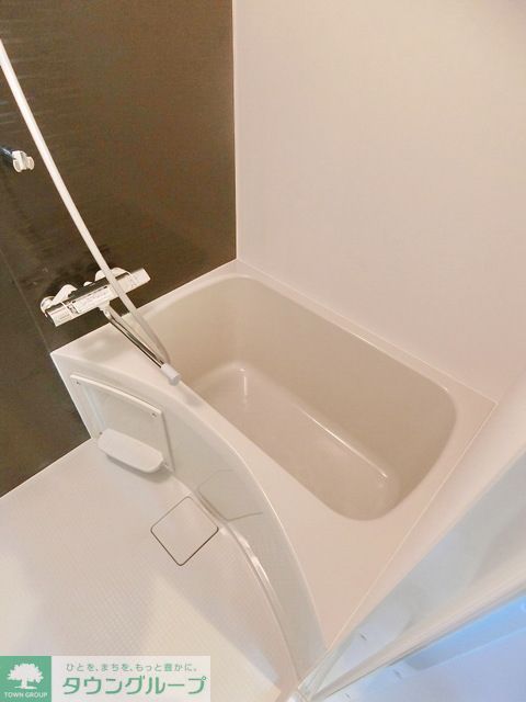 バス・シャワールーム　バスルーム