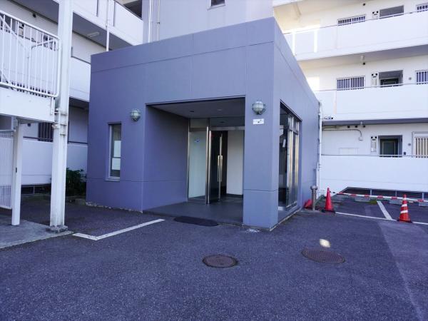 エントランス　エントランス