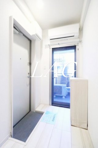玄関　玄関です。