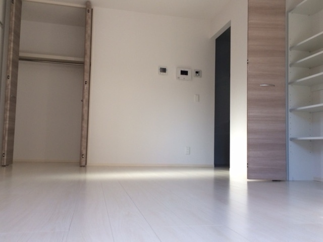 居室・リビング　同仕様参考写真