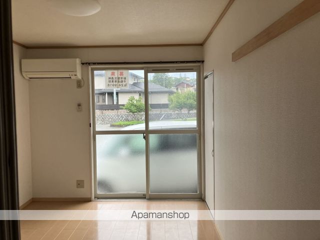 エンゼルハウスの居間写真