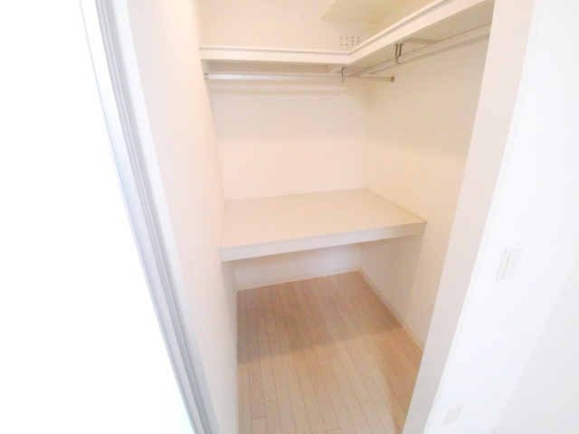 収納　参考写真（同物件他号室）
