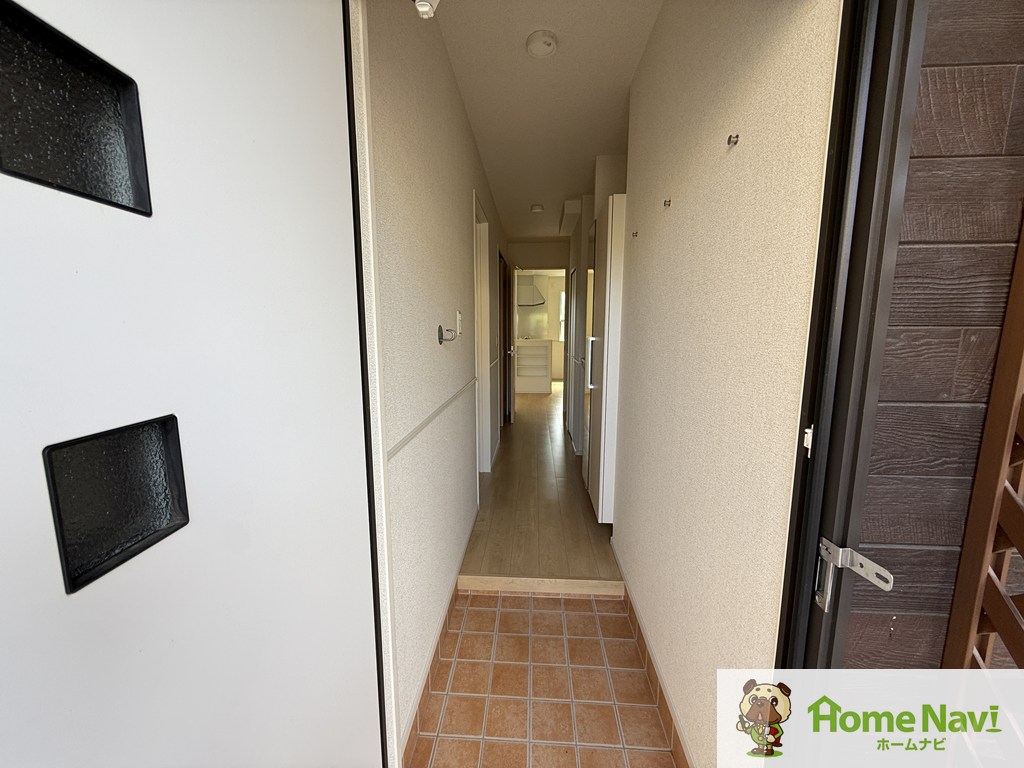 玄関　大きなシューズボックス