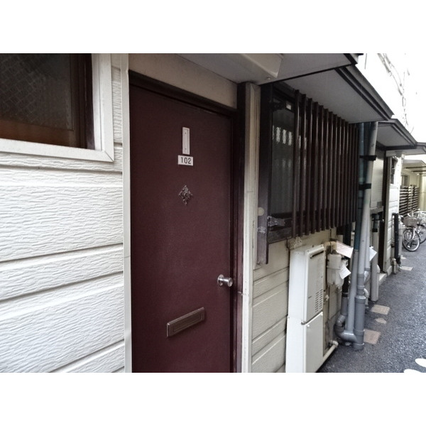 エントランス　玄関先