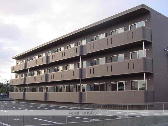 マンションノーブルの外観写真
