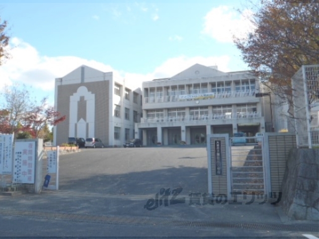 【メゾンクレール瀬田北の小学校】