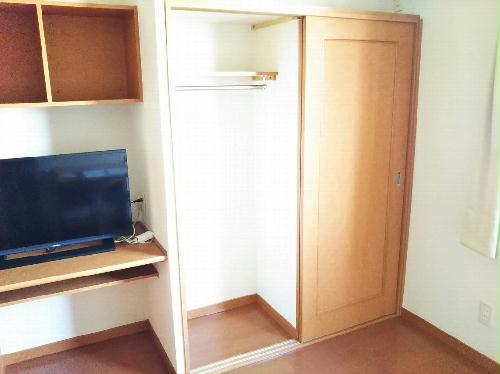 収納　同タイプの写真です。仕様が異なる場合があります。