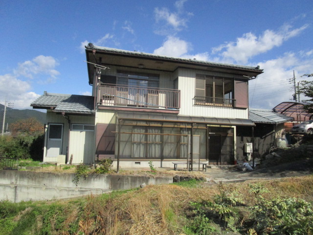 田子一般貸住宅の建物外観