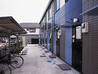 その他共有部分　屋根付きの駐輪場です。