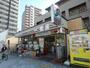 コンビニ　セブンイレブン大阪鶴橋駅西店（コンビニ）まで406m