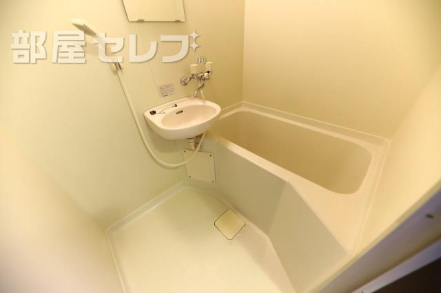 バス・シャワールーム　水回りも綺麗です。