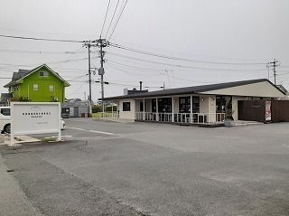 【柳川市三橋町江曲のアパートの飲食店】