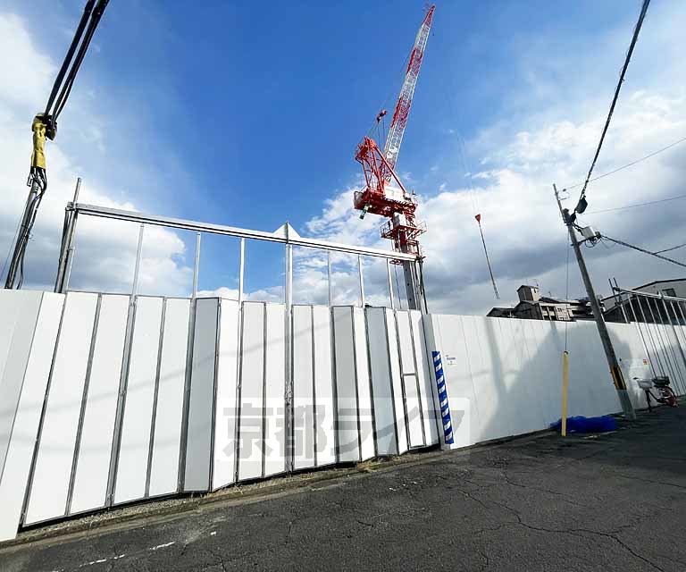 京都市南区吉祥院西ノ庄西浦町のマンションの建物外観