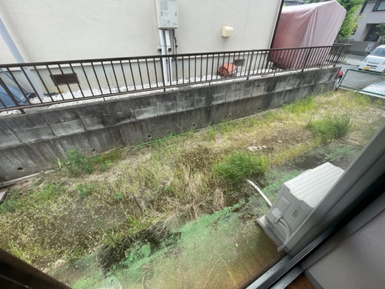 バルコニー　※別号室の写真です。