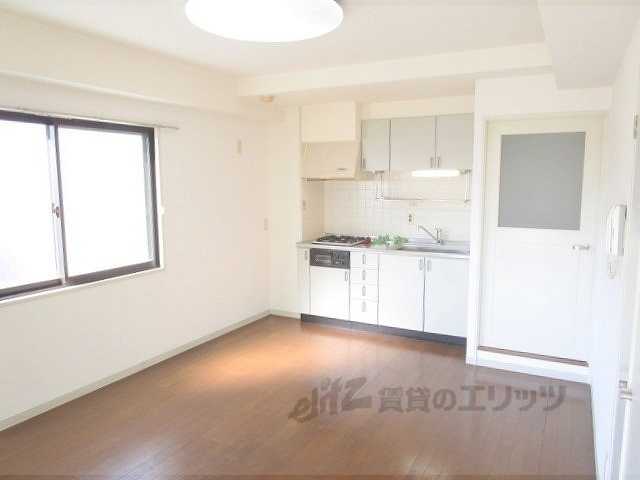 居室・リビング　居室