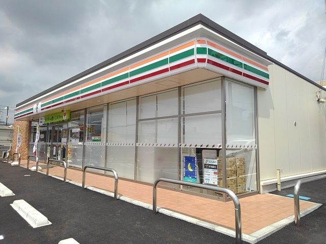 コンビニ　セブンイレブン富士宮東阿幸地店（コンビニ）まで800m