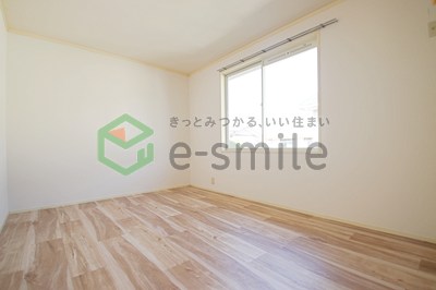 居室・リビング　使い勝手のいい洋室です