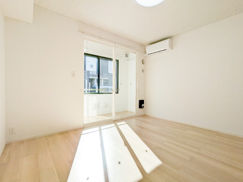 居室・リビング　図面と現状に相違がある場合には現状を優先