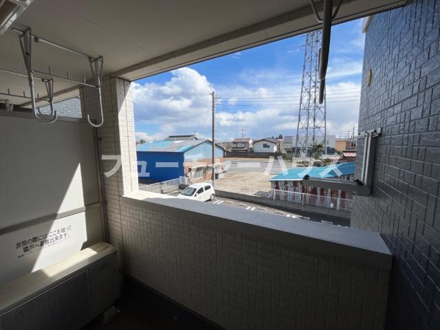 バルコニー　ベランダ