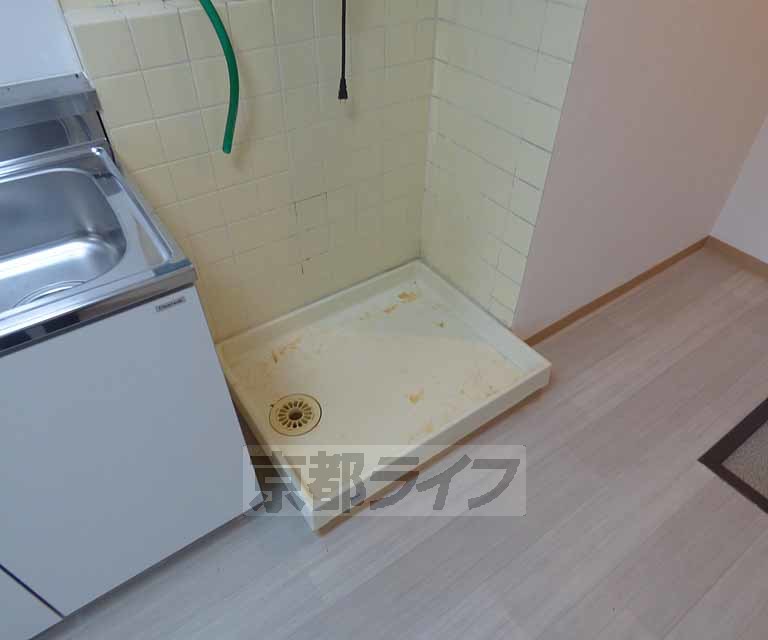 その他設備　室内洗濯機置き場ありで、脱衣・洗濯が室内でできます。