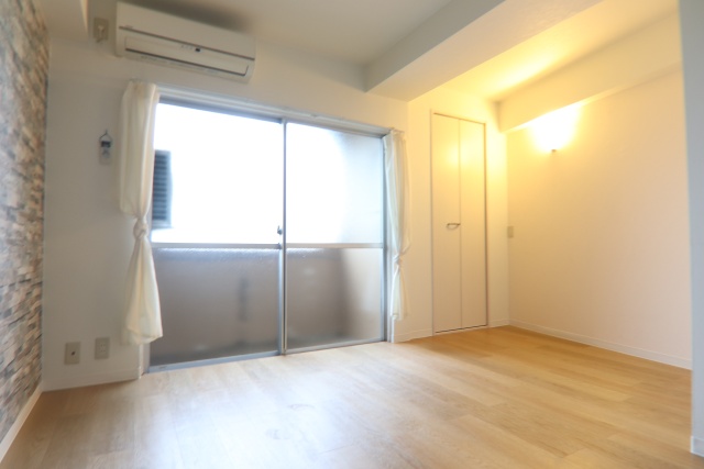 居室・リビング　※他の号室の参考写真です※