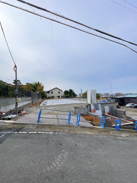 建物外観　外観（建設中）