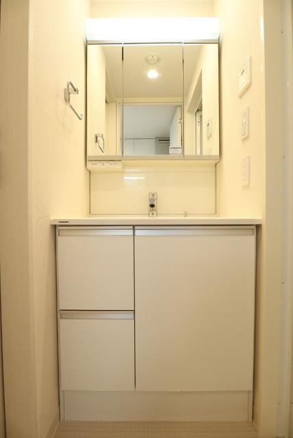 洗面設備　洗面所