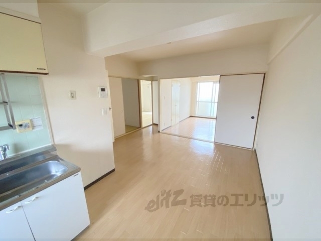 居室・リビング　リビング