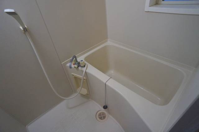 バス・シャワールーム　別号室